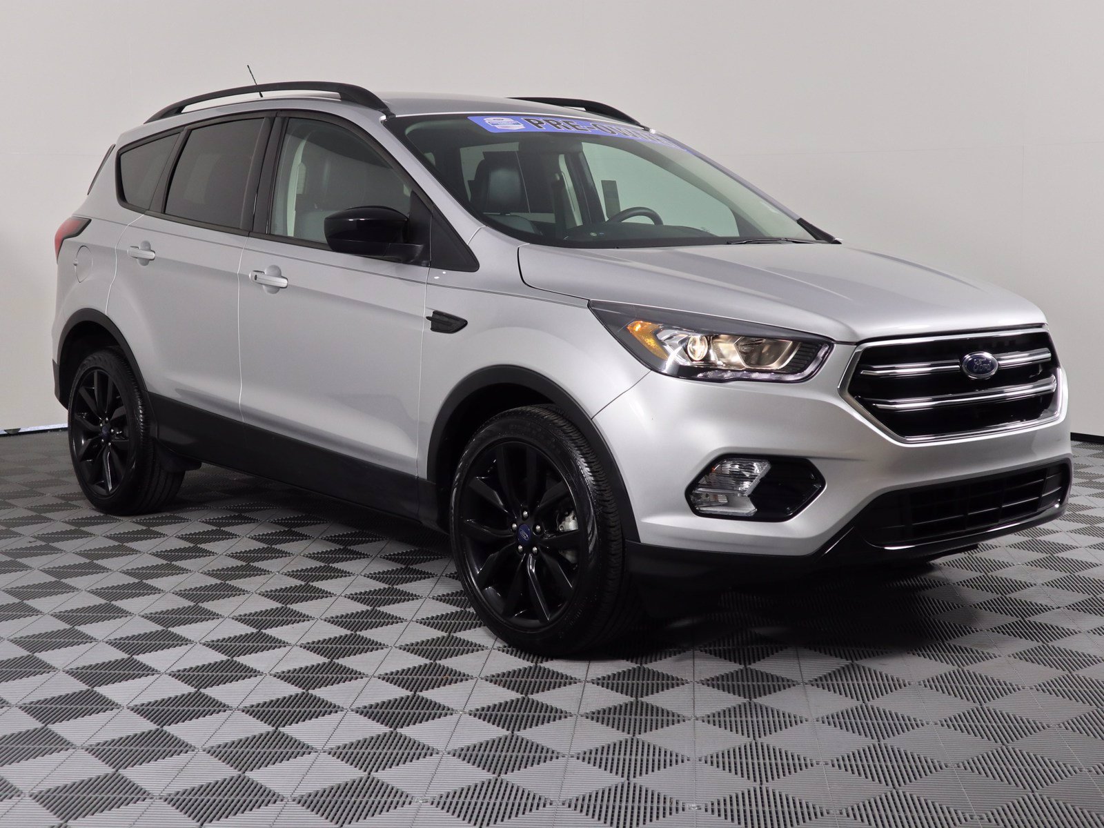 Pre-Owned 2019 Ford Escape SE 4WD Sport Utility